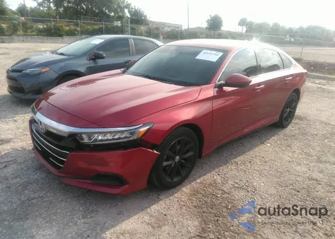 2021 Honda Accord Lx z USA, uszkodzony, nr VIN 1HGCV1F16MA063853